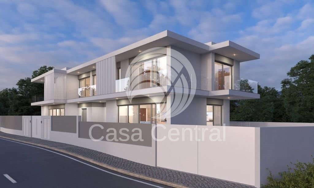 Land for sale in Cascais, Portugal — €975,000