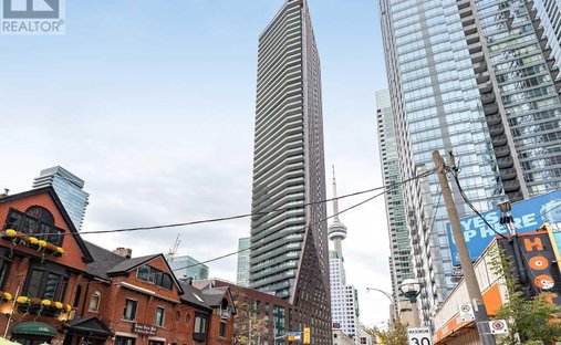 Apartment in Toronto, Ontario, Canada 1