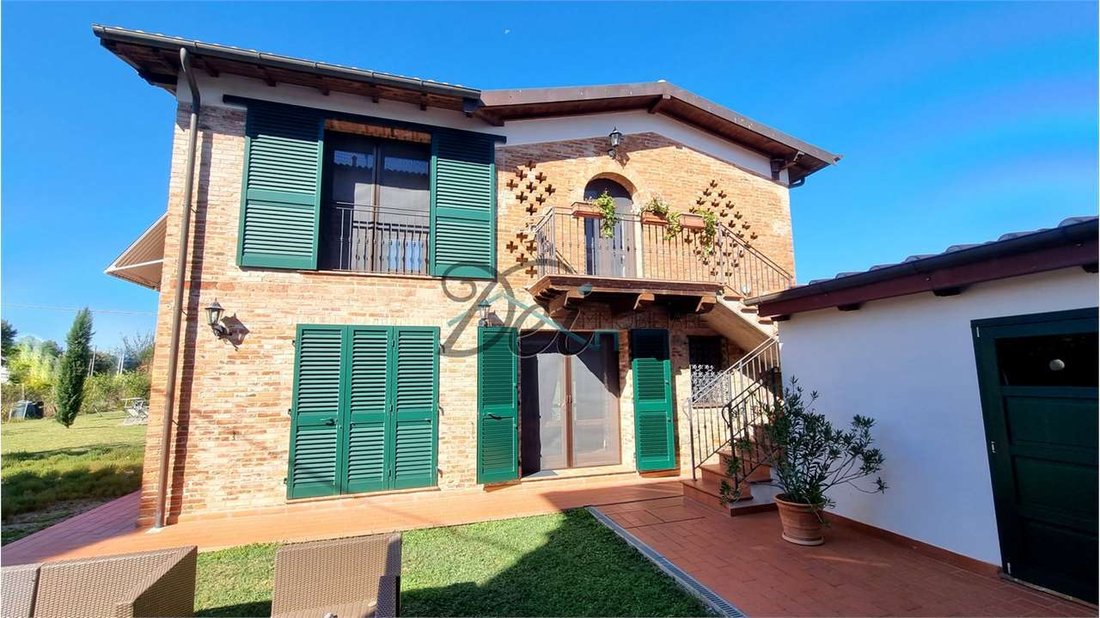 Estate in Orentano, Tuscany, Italy 4 - 14389030