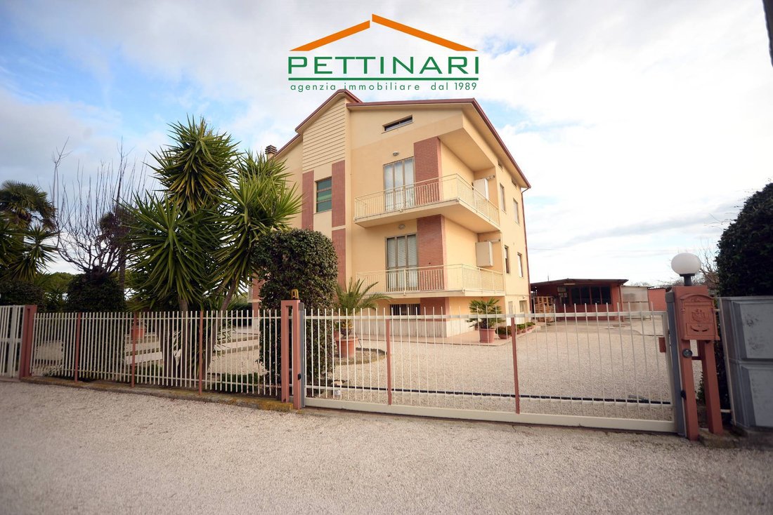 Apartment in Potenza Picena, Marche, Italy 5 - 14389045