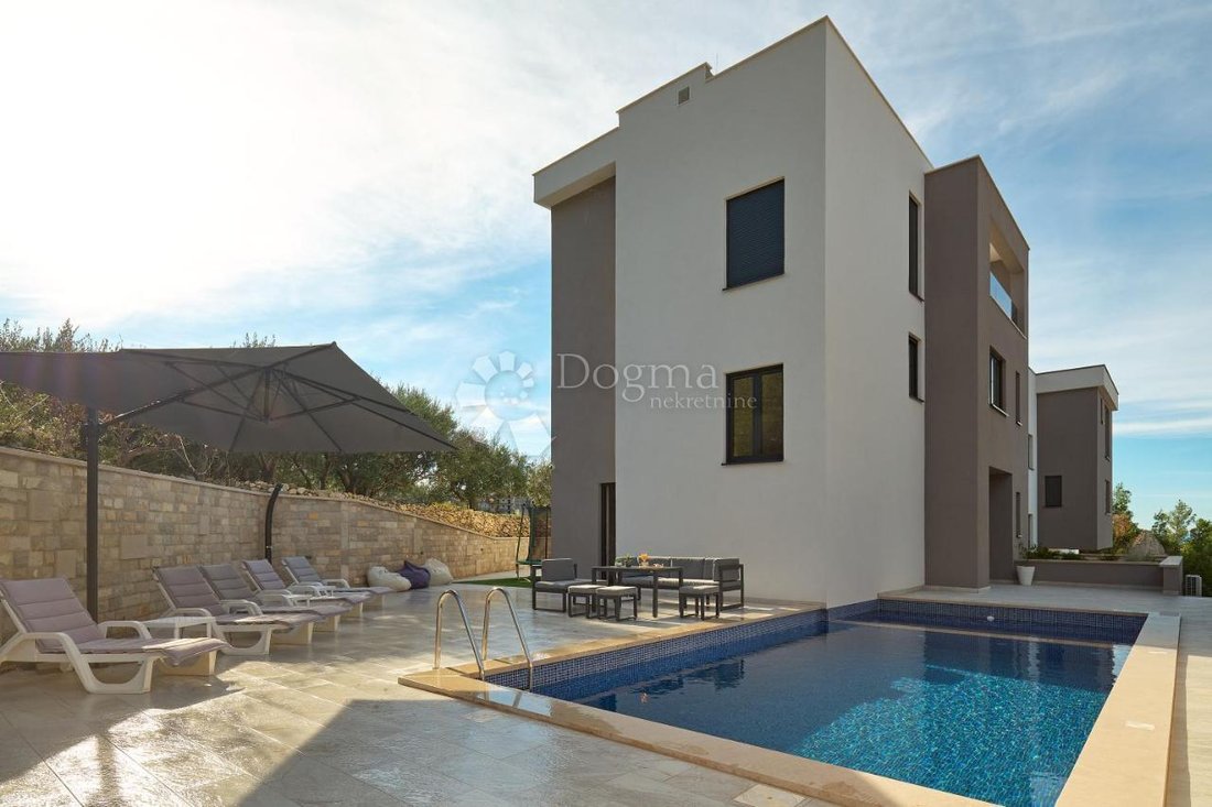 House in Strozanac Donji, Split-Dalmatia County, Croatia 3 - 14388390