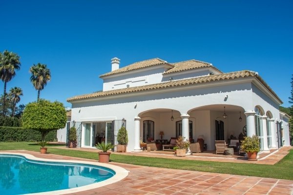 Villa in Sotogrande, San Roque, Andalusia 1 - 14390634