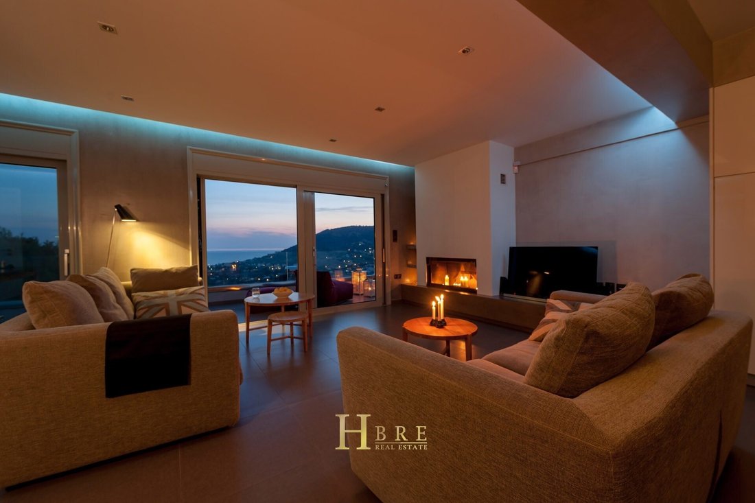 Villa in Kalyvia Thorikou, Attica, Greece 3 - 14390626