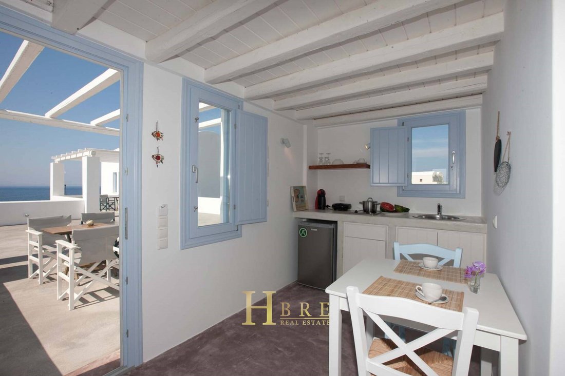 House in Thira, Aegean, Greece 5 - 14390597