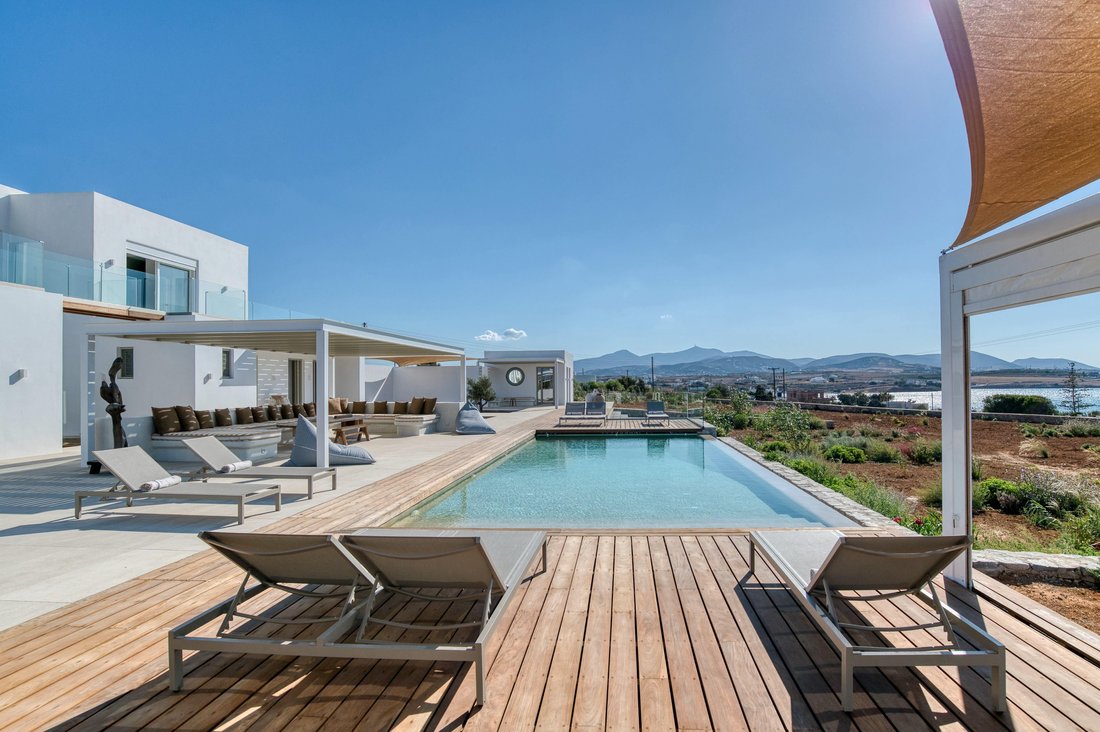 House in Paros, Aegean, Greece 5 - 13383337