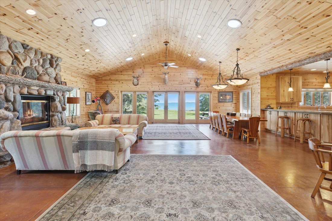 House in Alpena, Michigan, United States 5 - 14390821