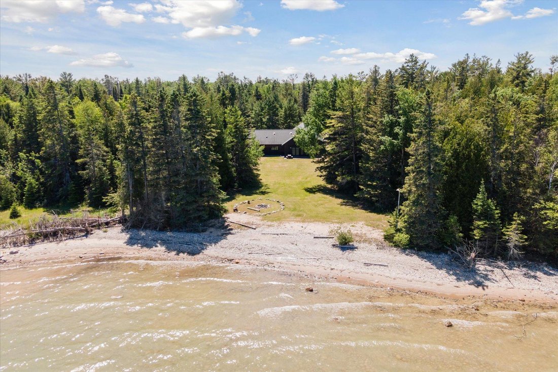 House in Alpena, Michigan, United States 1 - 14390821