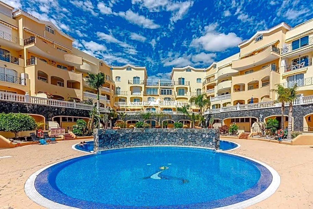 Apartment in Los Cristianos, Canary Islands, Spain 1 - 14393254