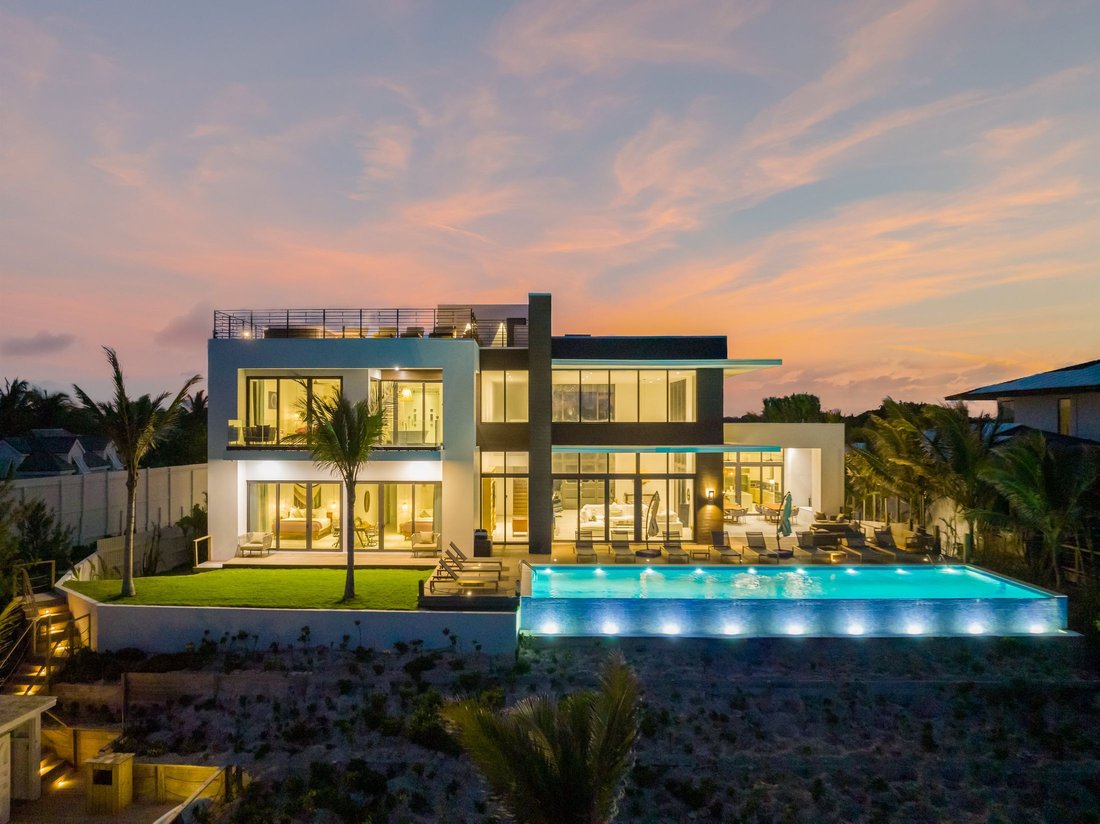 House in Dunmore Town, Harbour Island, The Bahamas 4 - 14390867