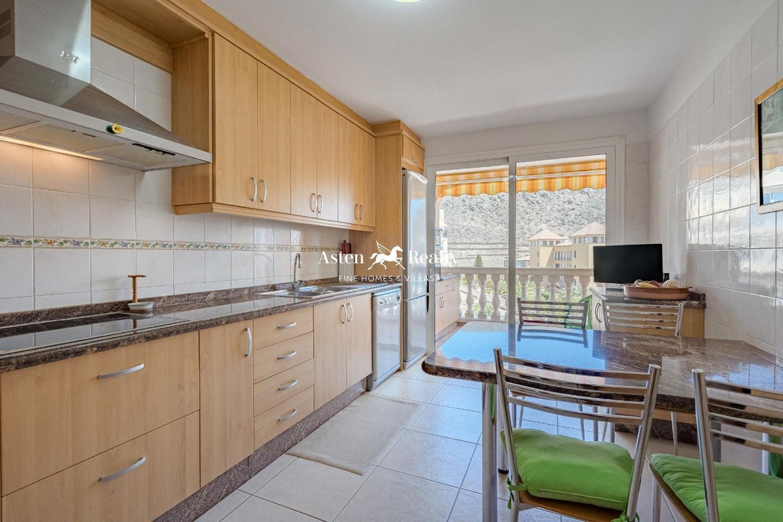 Apartment in Los Cristianos, Canary Islands, Spain 5 - 14393254