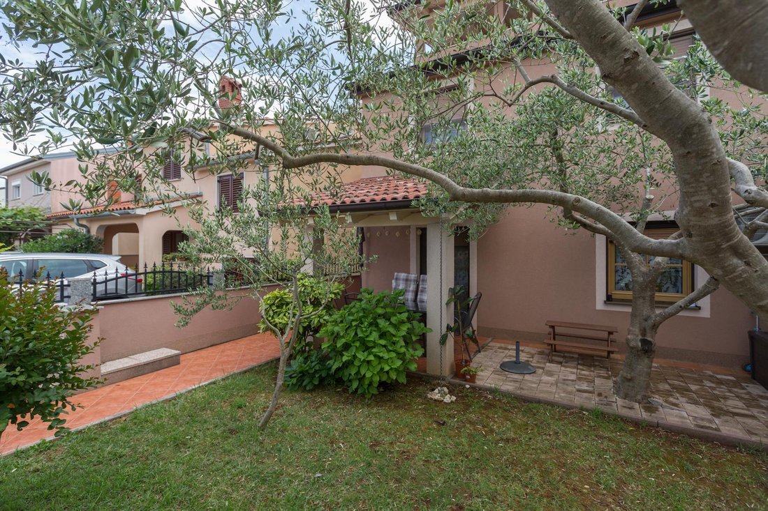 Villa in Grad Pula, Istria County, Croatia 2 - 14129302