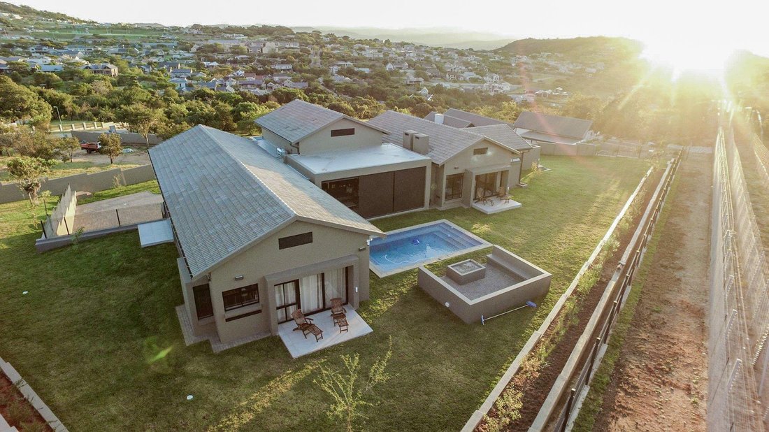 House in Sonheuwel, Mbombela, Mpumalanga 2 - 14392095