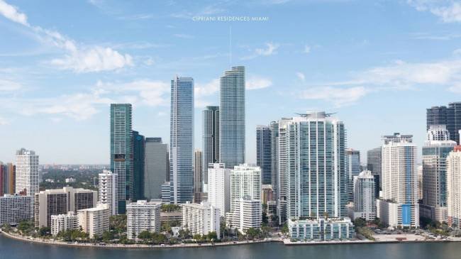 Terrain à Miami, Floride, États-Unis 1 - 14404302