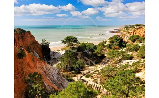 Villa à Olhos de Agua, Algarve, Portugal 1