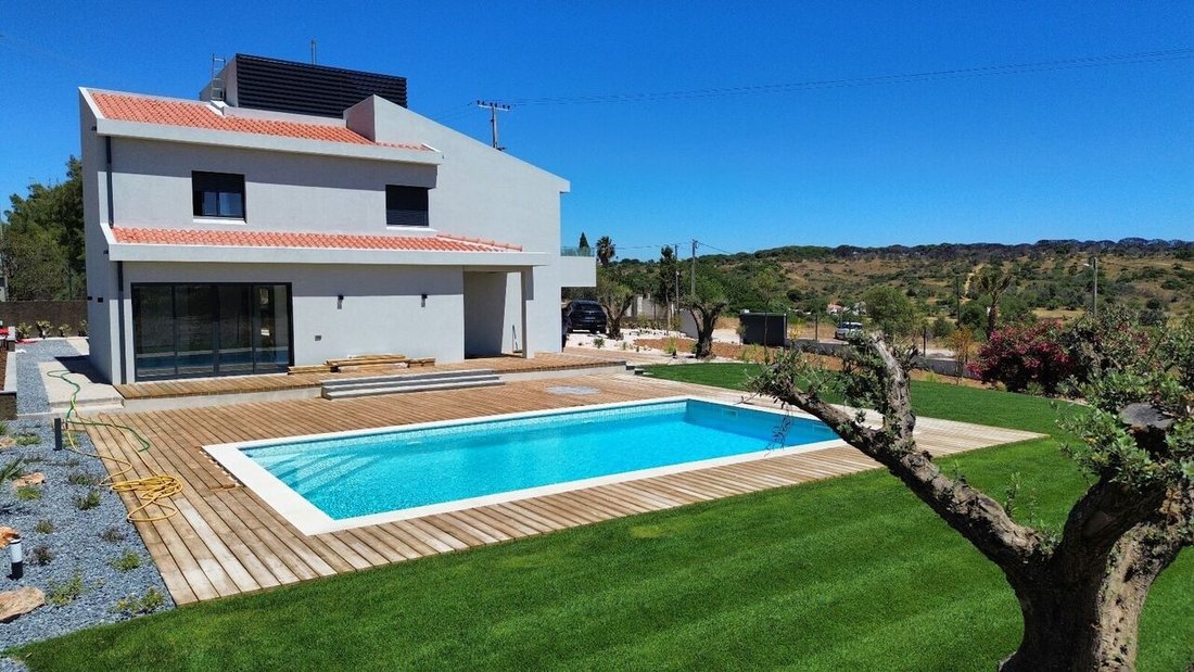 House in Quarteira, Algarve, Portugal 2 - 14403271