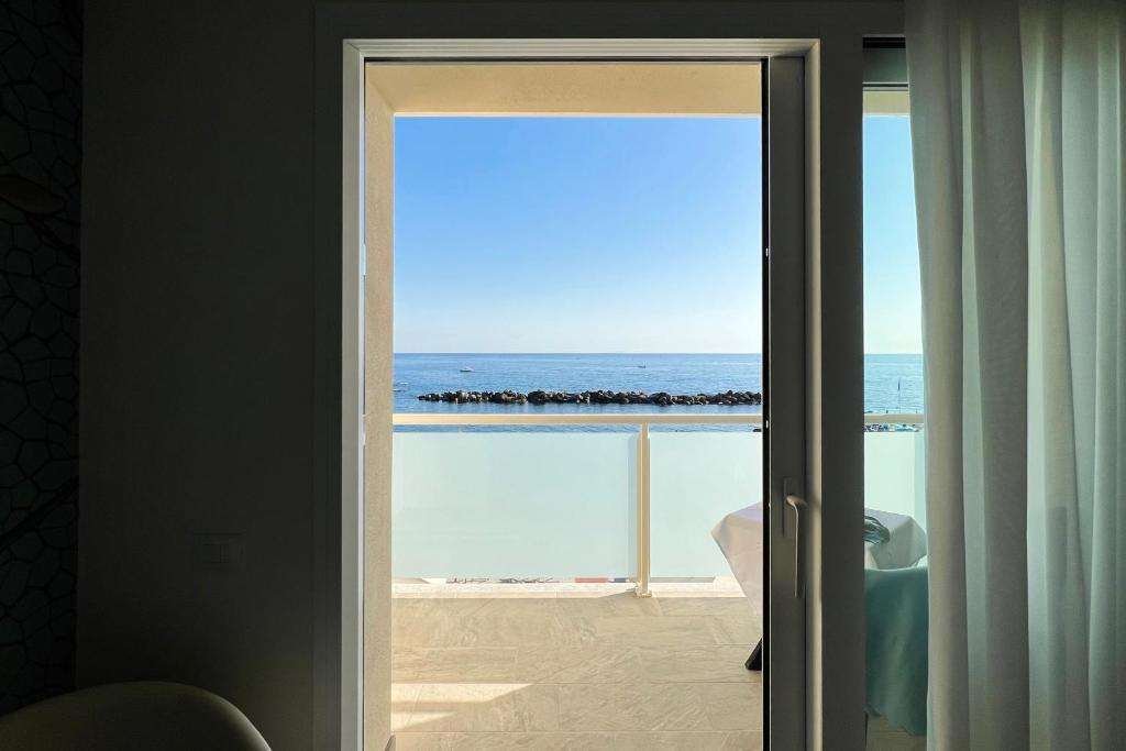 Apartment in Antignano, Livorno, Tuscany 4 - 14402917