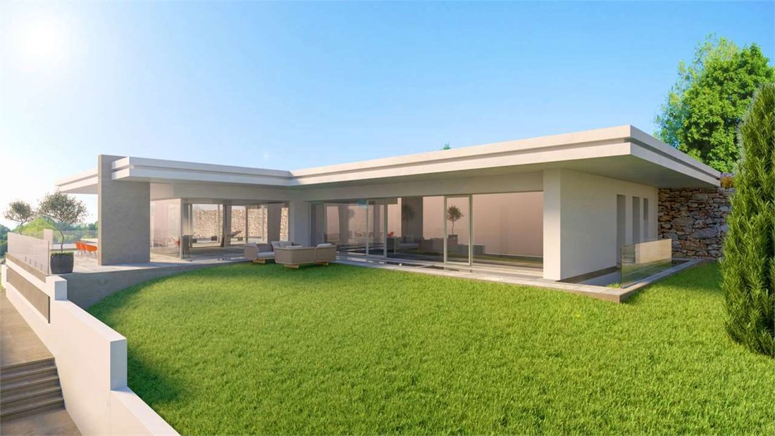 Villa in Padenghe sul Garda, Lombardy, Italy 1 - 14402908