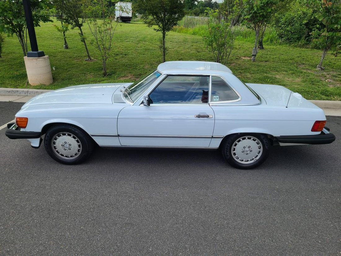 Station Estate Wagon in Ashburn, Virginia, United States 3 - 12854253