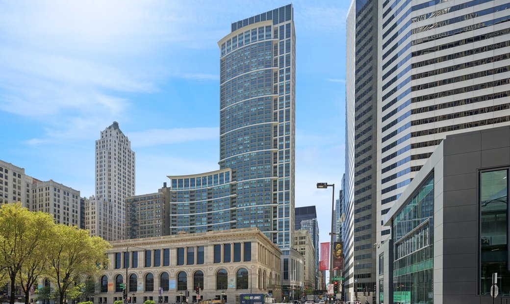 130 N Garland Court 1001 03 In Chicago Illinois United States For