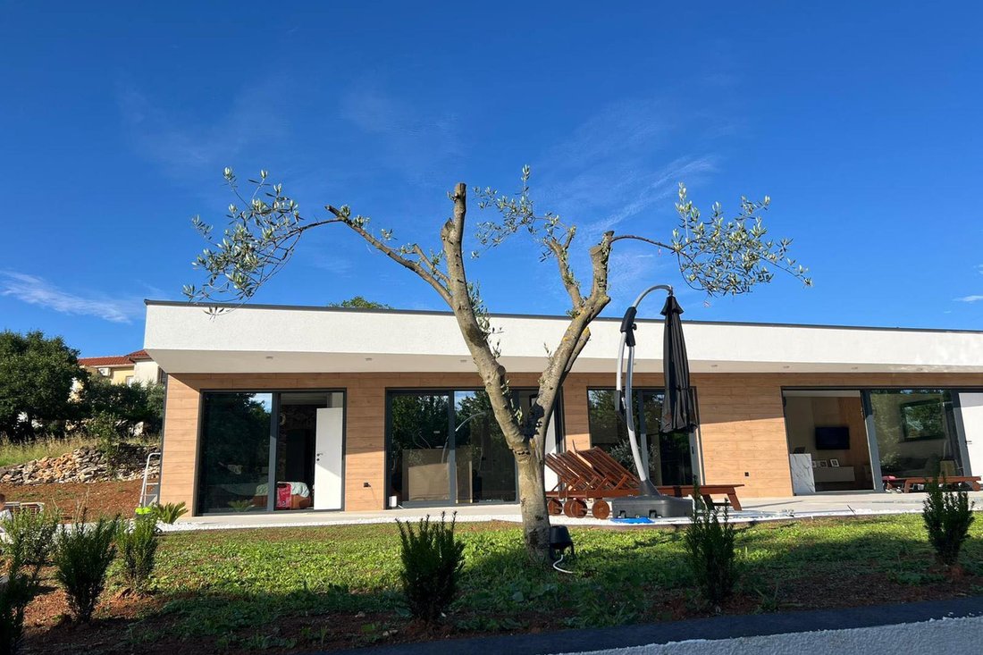 Villa in Labin, Istria County, Croatia 4 - 14403379