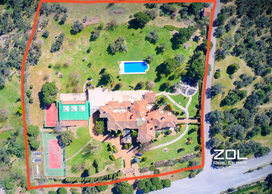 Estate in Pozuelo de Alarcon, Comunidad de Madrid, Spain 1 - 14411562