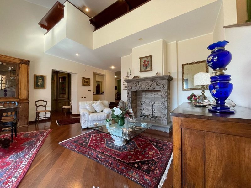 Villa in Atina, Lazio, Lazio, Italy 1 - 14404644