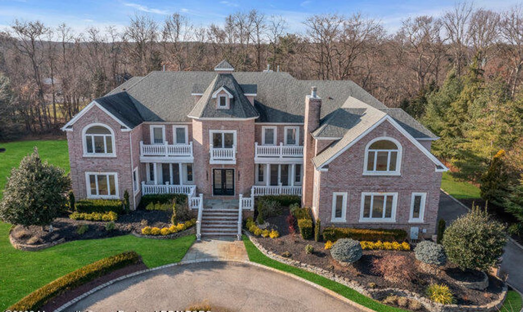 6 Bedrooms Single Family Detached In 07722, New Jersey, United States