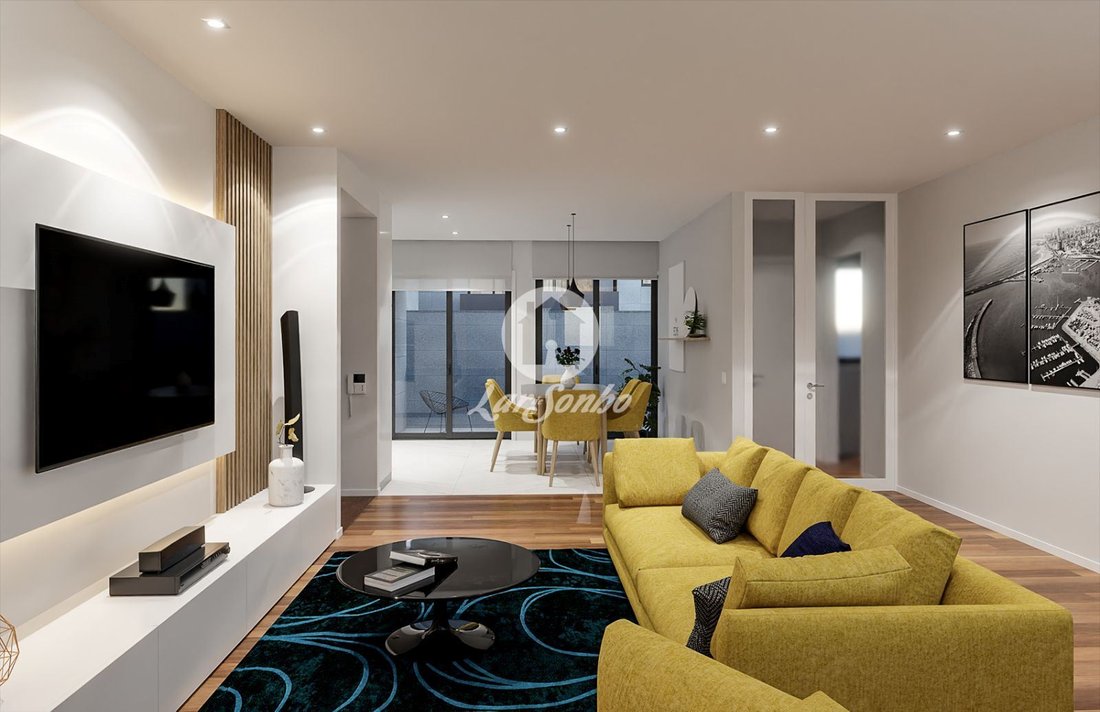 Townhouse in Povoa de Varzim, Beiriz e Argivai, Porto District, Portugal 1 - 12453425