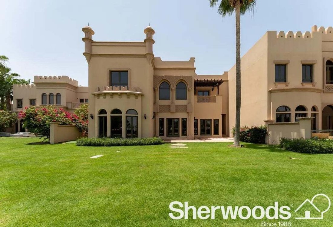 Villa in Palm Jumeirah, Dubai, United Arab Emirates 1 - 14405333