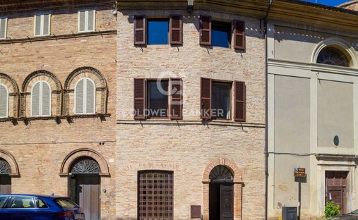 Country House in Recanati, Marche, Italy 1