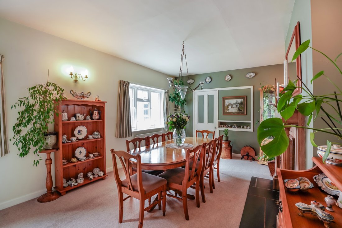 4 Bedroom Detached House For Sale In In Saint Briavels, England, United