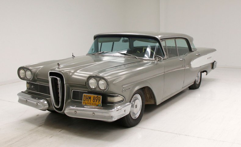 Coupe in Morgantown, United States 1 - 14409706