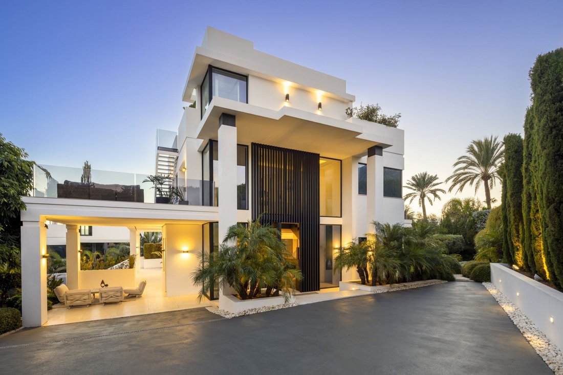 Villa in Marbella, Andalusia, Spain 3 - 14408400