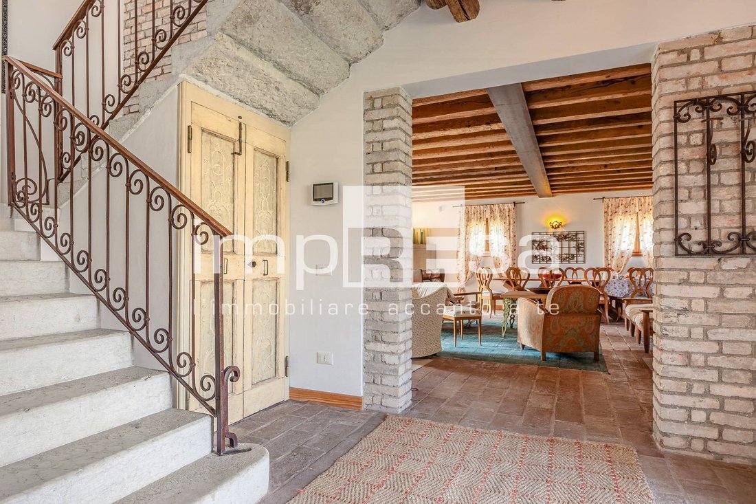 Country House in Spresiano, Veneto, Italy 5 - 14410395