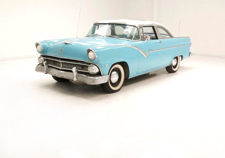 Coupe in Morgantown, United States 1 - 14409718