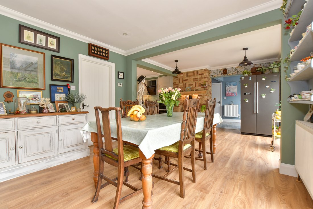 House in Bembridge, England 5 - 14406100
