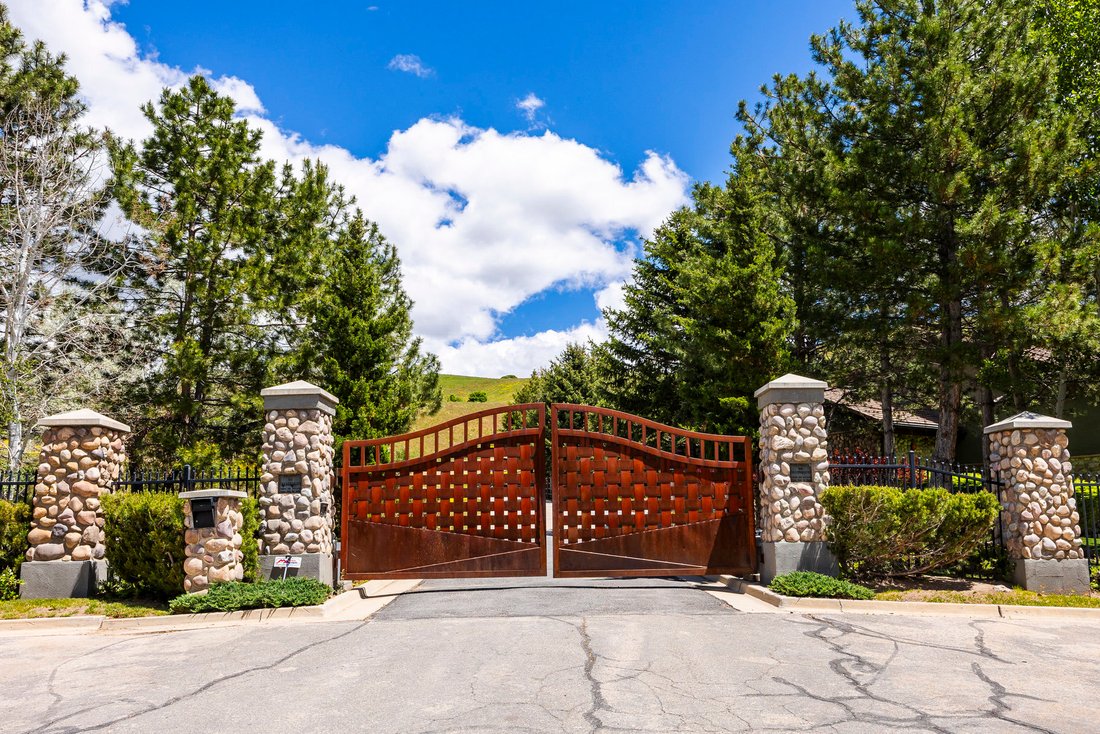 Land in Salt Lake City, Utah, United States 1 - 14412498