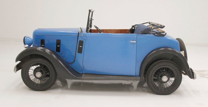 Cabriolet in Morgantown, United States 2 - 14409680