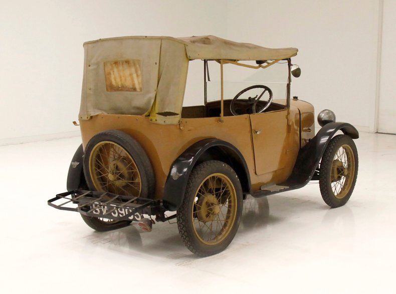 Cabriolet in Morgantown, United States 3 - 14409682