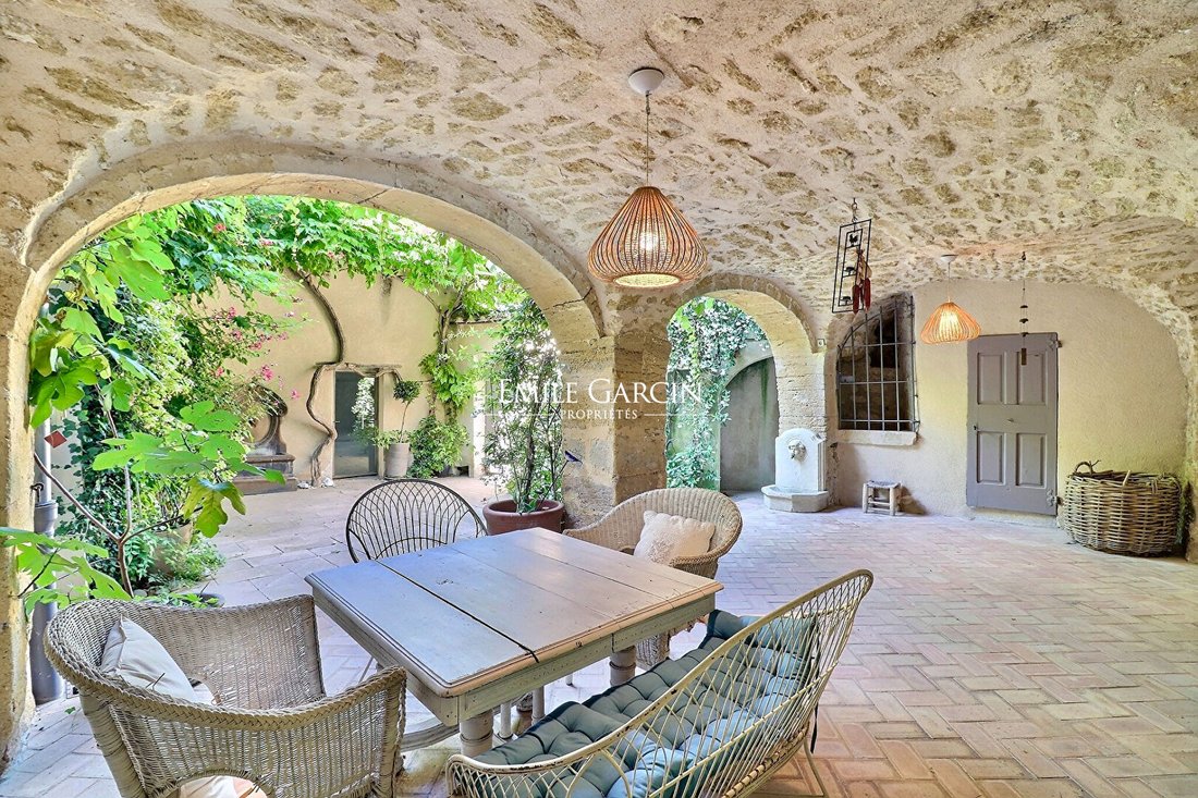 Villa in Lourmarin, Provence-Alpes-Côte d'Azur, France 1 - 11629764