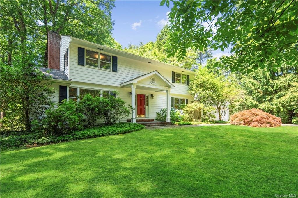 Classic Four Bedroom Colonial With In Chappaqua, New York, United