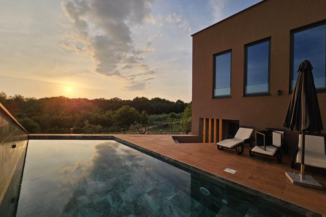 Villa in Buzinija, Istria County, Croatia 4 - 14416281