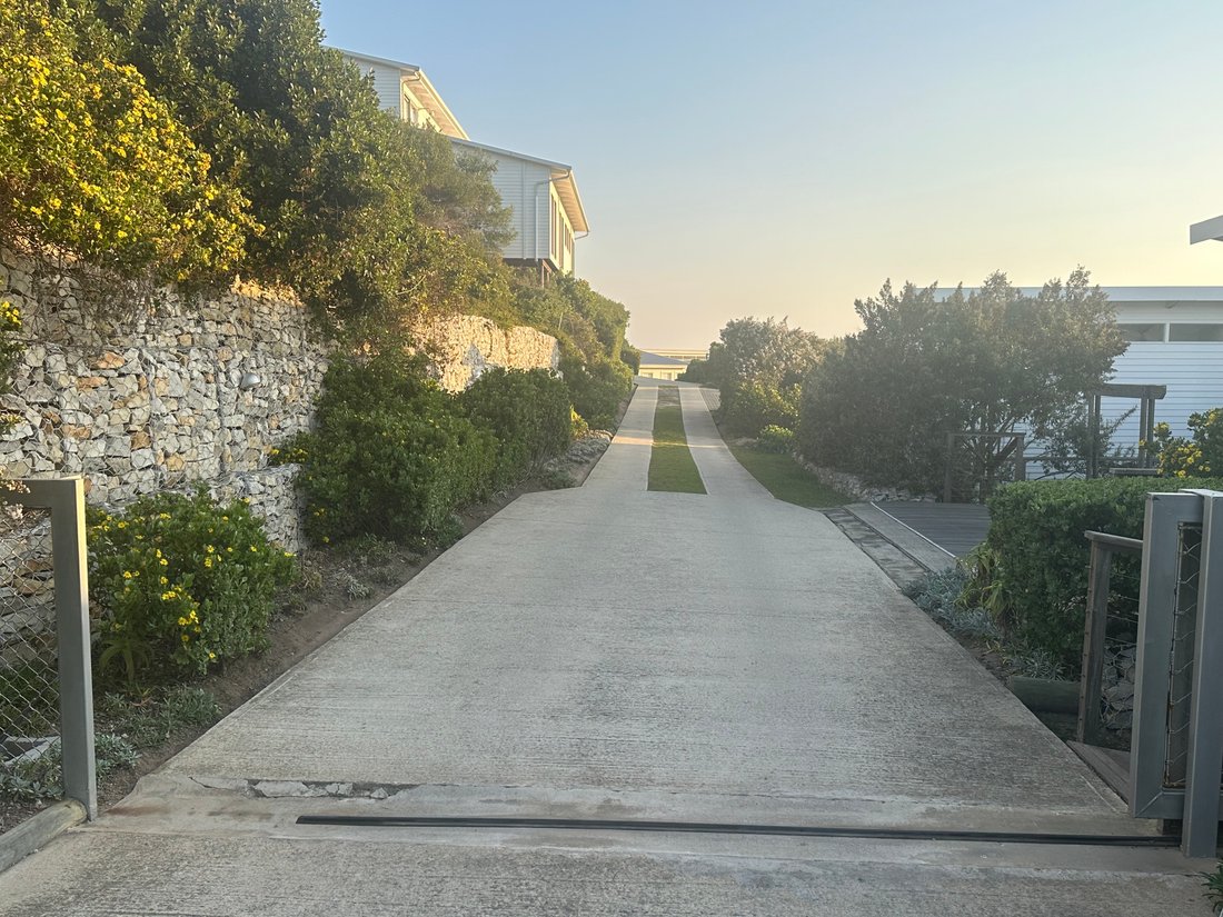 Luxurious Coastal Living Direct In Sedgefield, Western Cape, South