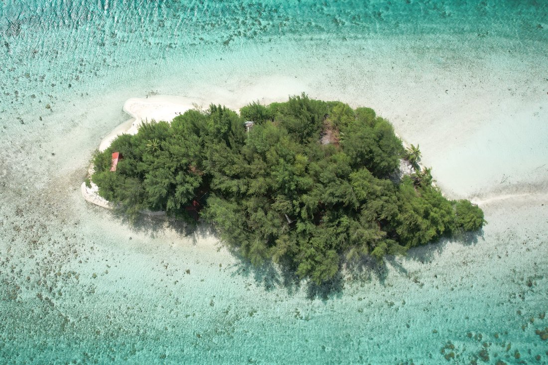 Private Island in Bora Bora, Leeward Islands, French Polynesia 2 - 14416756