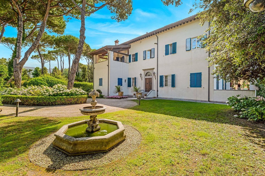 Villa a Marina di Massa, Toscana, Italia 3 - 14309545