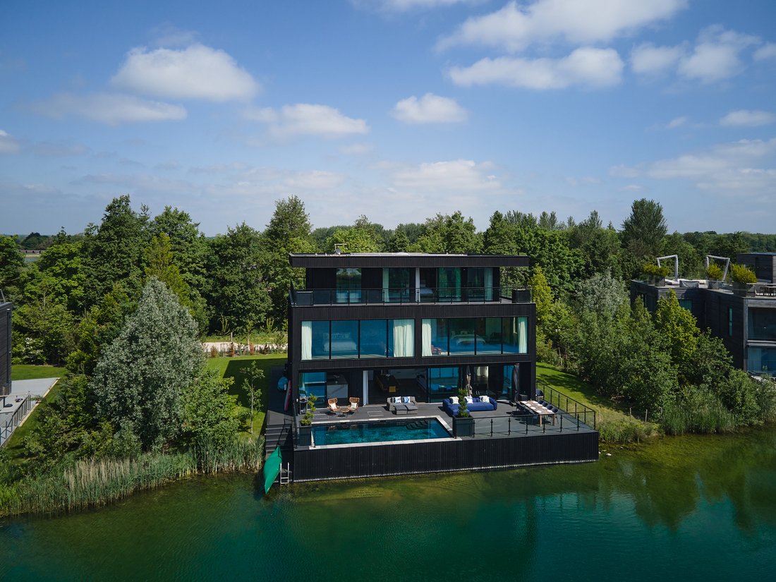 House in Lechlade, England 2 - 14417026