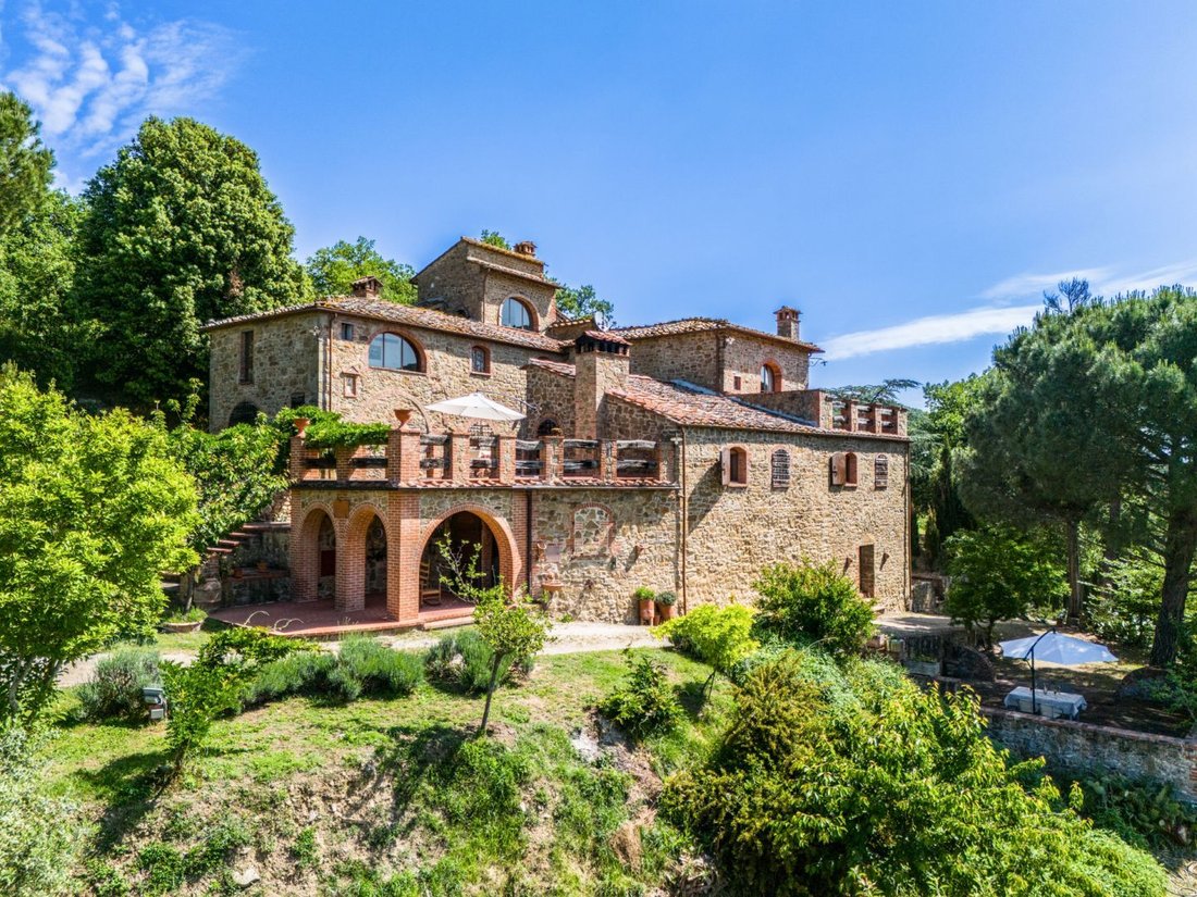 Casa en Sinalunga, Toscana, Italia 2 - 14419407