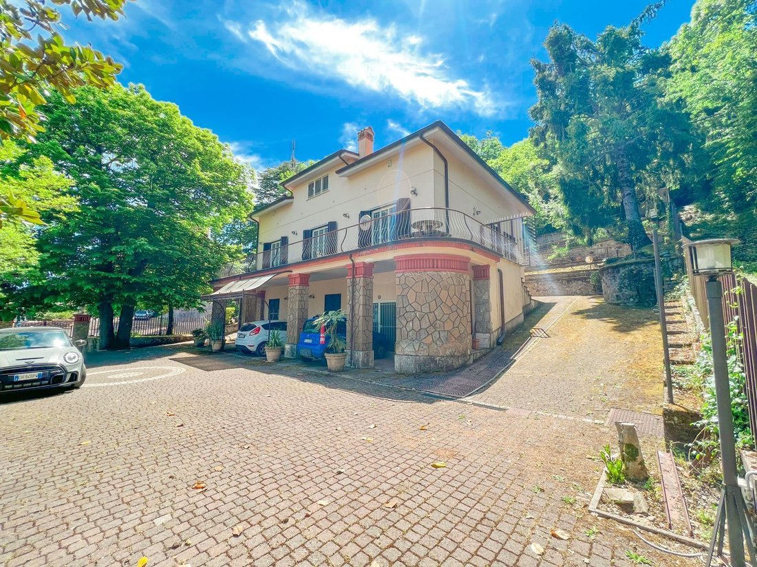 House in Monte Compatri, Lazio, Italy 2 - 12298590