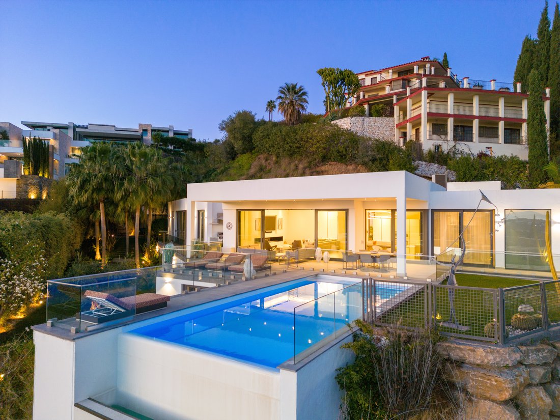 Villa in Guadalmina Alta, San Pedro de Alcantara, Spain 3 - 14071441