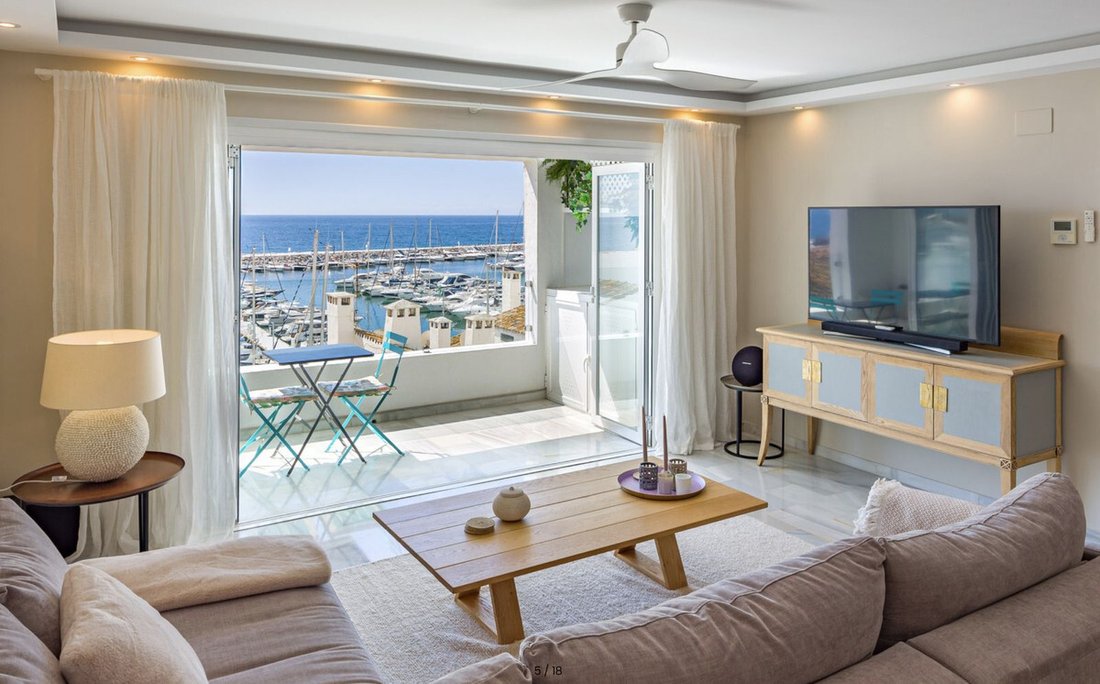 Apartment in Marbella, Andalusia, Spain 3 - 14418383